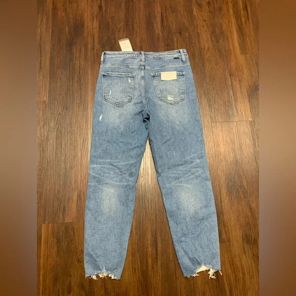 NWT Risen Mid Rise Tapered Distressed Jeans - Picture 10 of 12